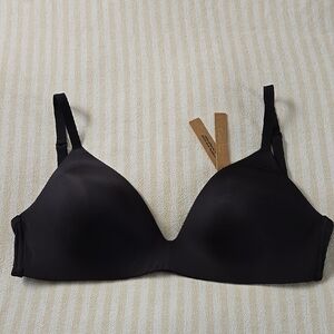 SKIMS Wireless Form Lightly Lined Bra Size:36DD (36E) Onyx